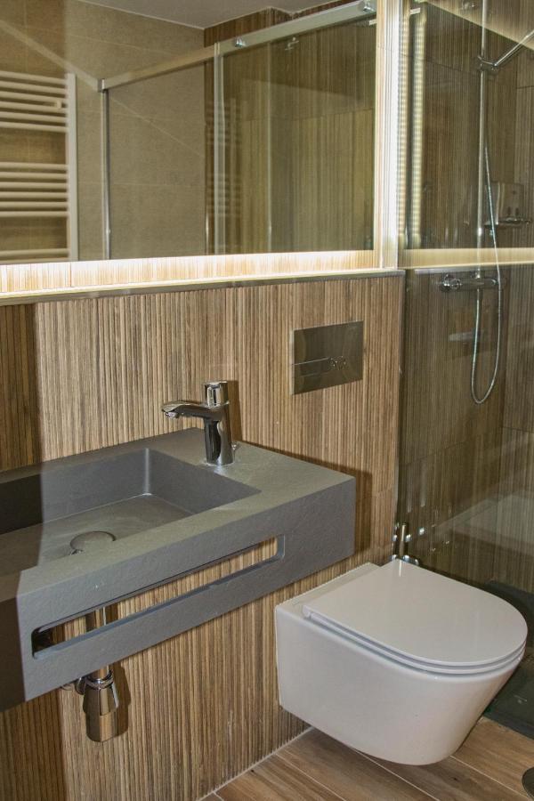 Aparthotel Essenzia De Castilla Aranda de Duero Exteriér fotografie